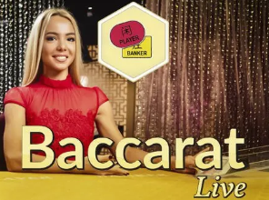 今日实现了！居莱尔曾多次尝试超远吊射，如今68米吊射破门